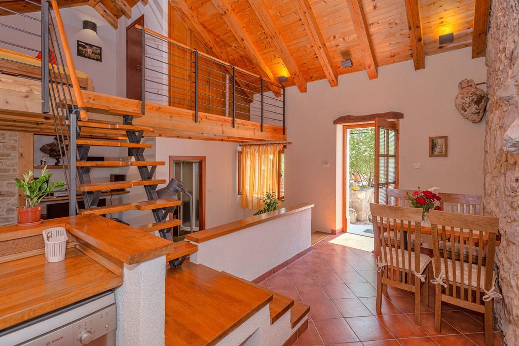 Holiday Home Rudina Стари Град Стая снимка