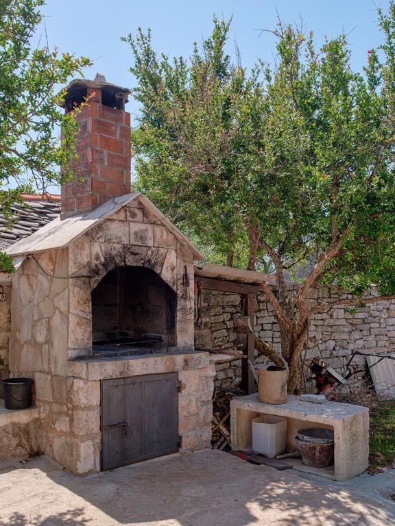 Holiday Home Rudina Стари Град Стая снимка
